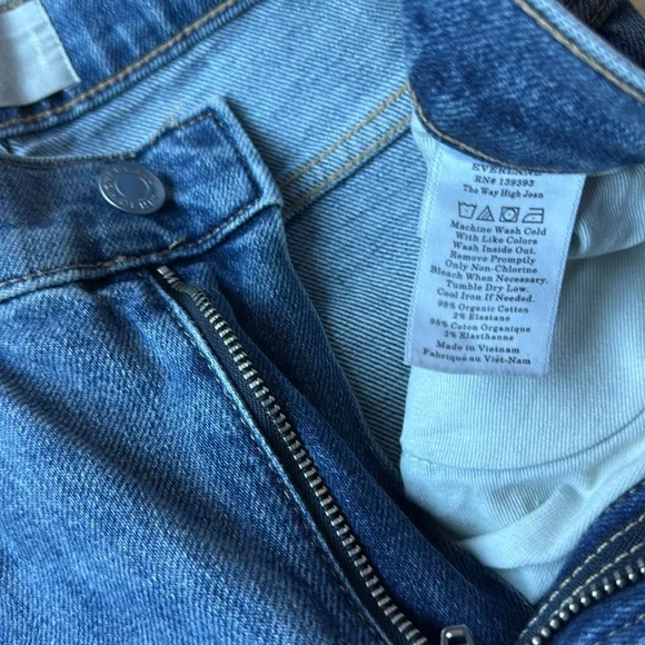 Everlane The Way-High Jean - Picture 8 of 13